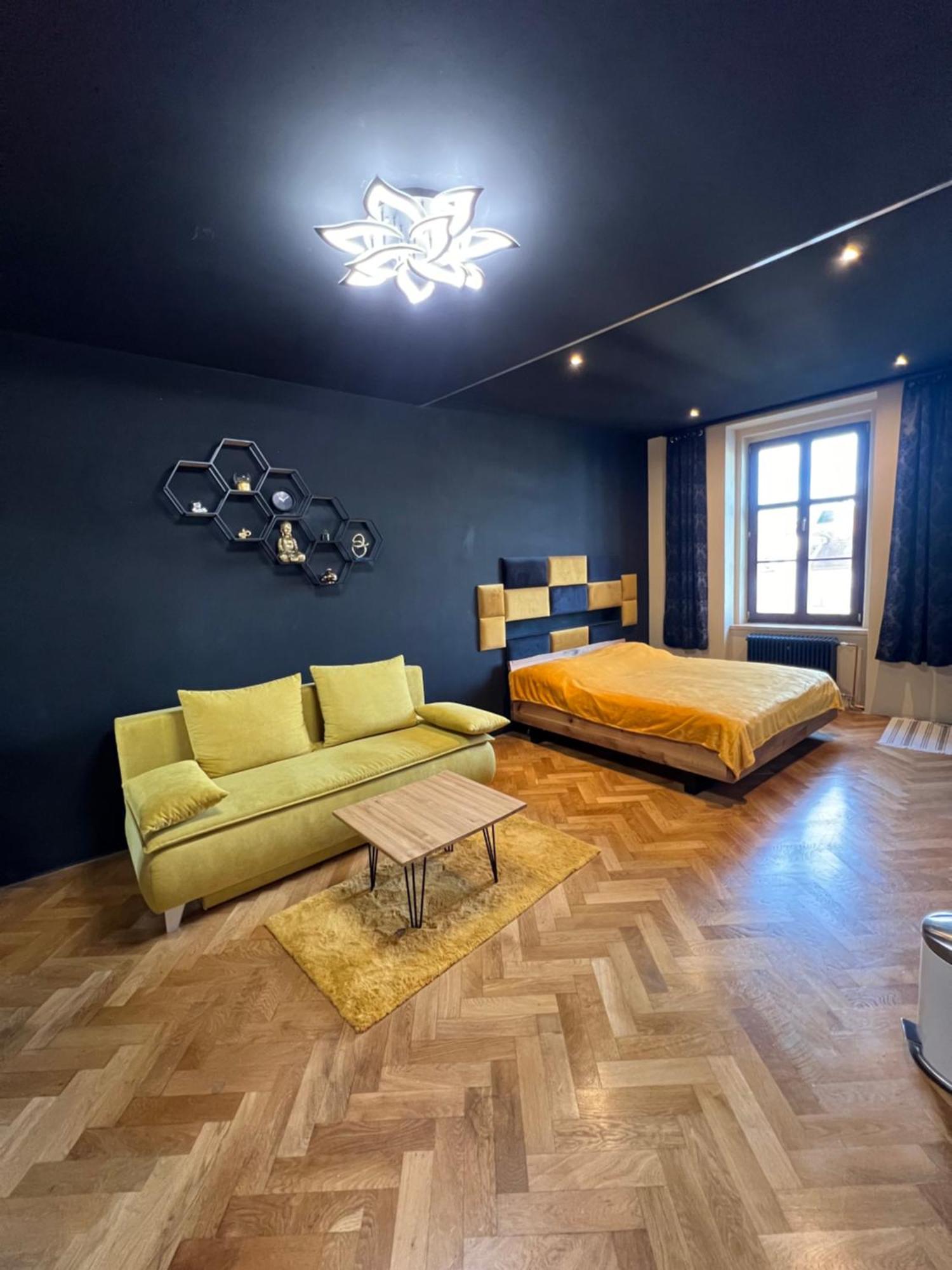 Wenceslas Square Apartment 150 M2 프라하 외부 사진