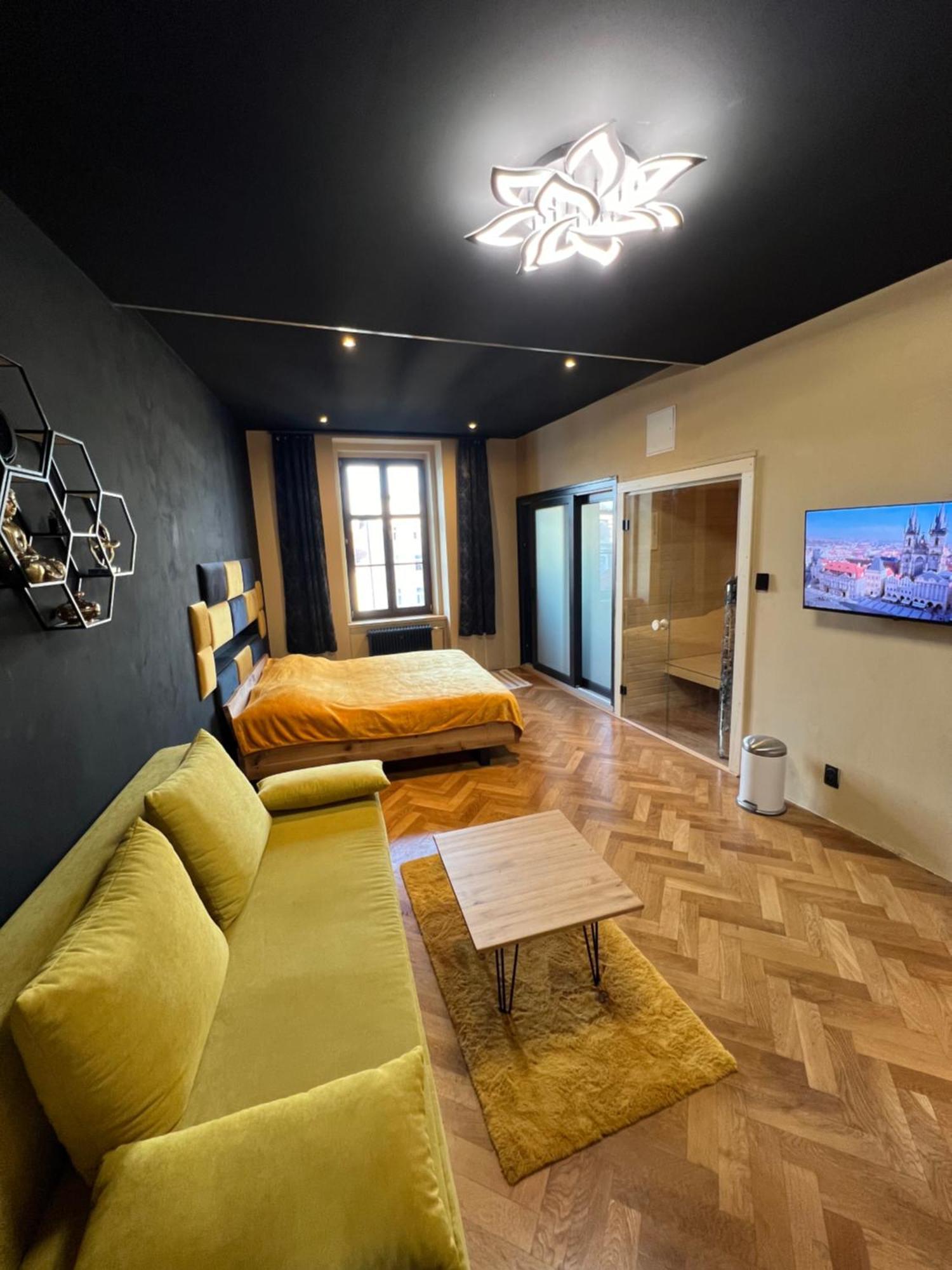 Wenceslas Square Apartment 150 M2 프라하 외부 사진
