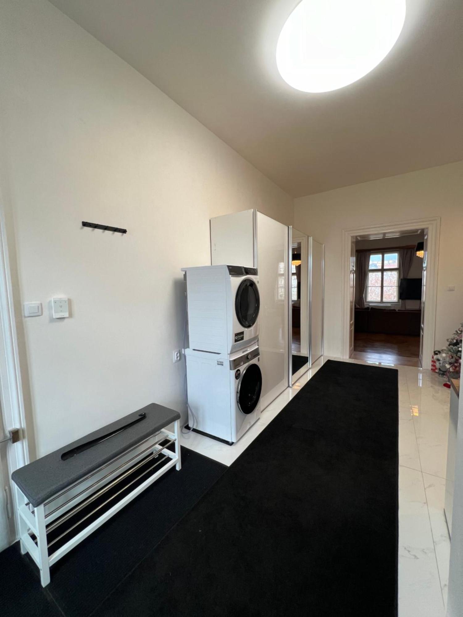 Wenceslas Square Apartment 150 M2 프라하 외부 사진